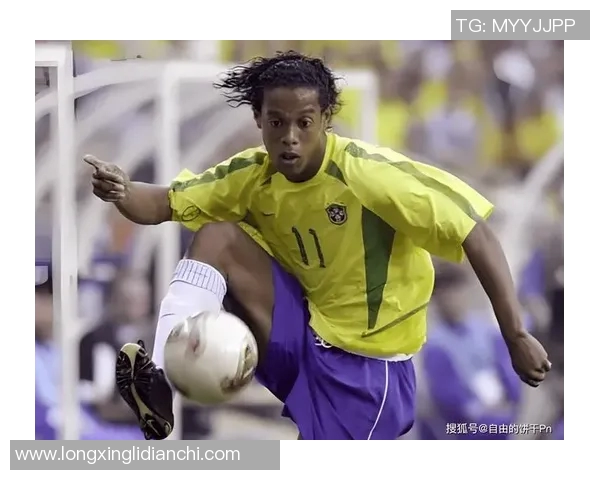 足球传奇小罗纳尔多的辉煌生涯与成就回顾