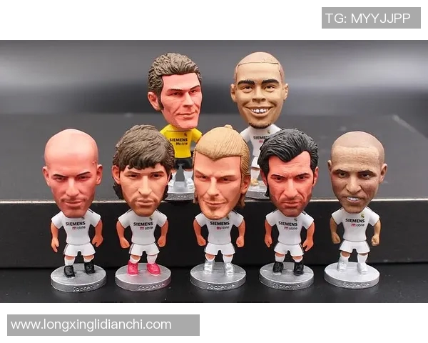 足球明星手办托雷斯的魅力与收藏价值探秘 足球明星手办托雷斯的魅力与收藏价值探秘