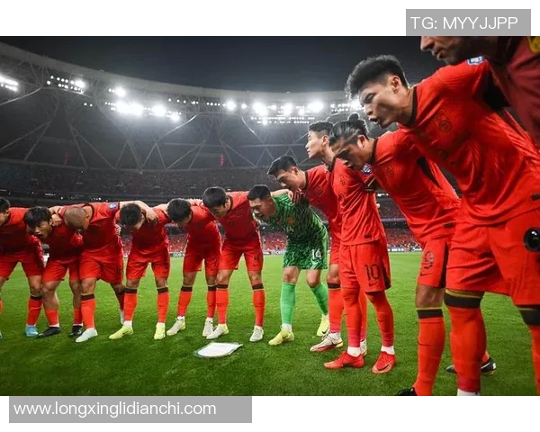 足球明星新冠阳性引发全球关注球迷担忧赛事未来发展与健康安全 足球明星新冠阳性引发全球关注球迷担忧赛事未来发展与健康安全