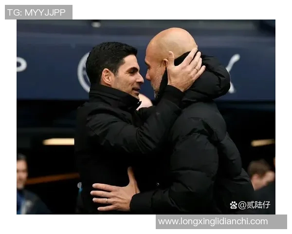 足球明星的华丽转身与场上失误的幽默讽刺之道